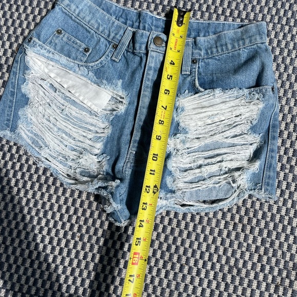 CARMAR High Rise Denim Shorts - Picture 9 of 9